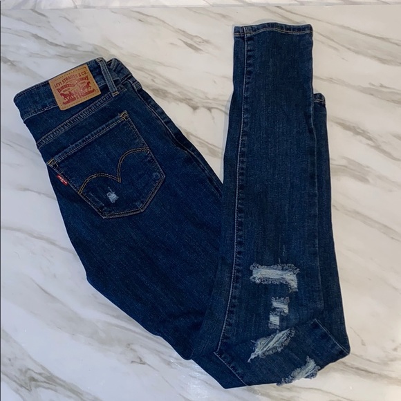 NWOT✨Levi’s 711 Skinny Jeans | 26 - Picture 4 of 9